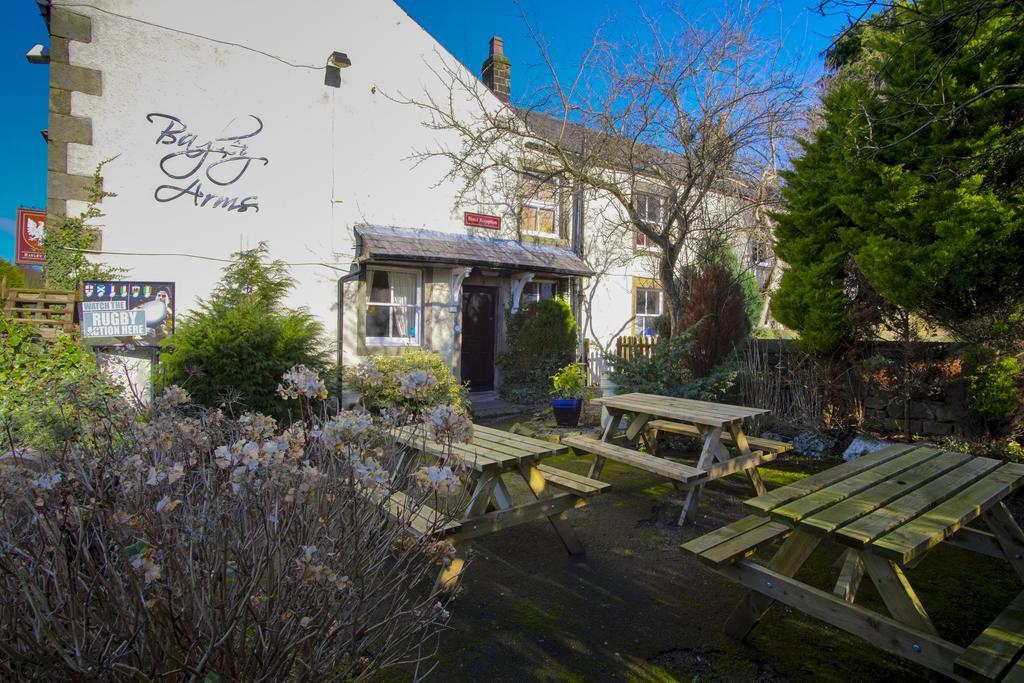 Bayley Arms Hotel Hurst Green  Exterior photo